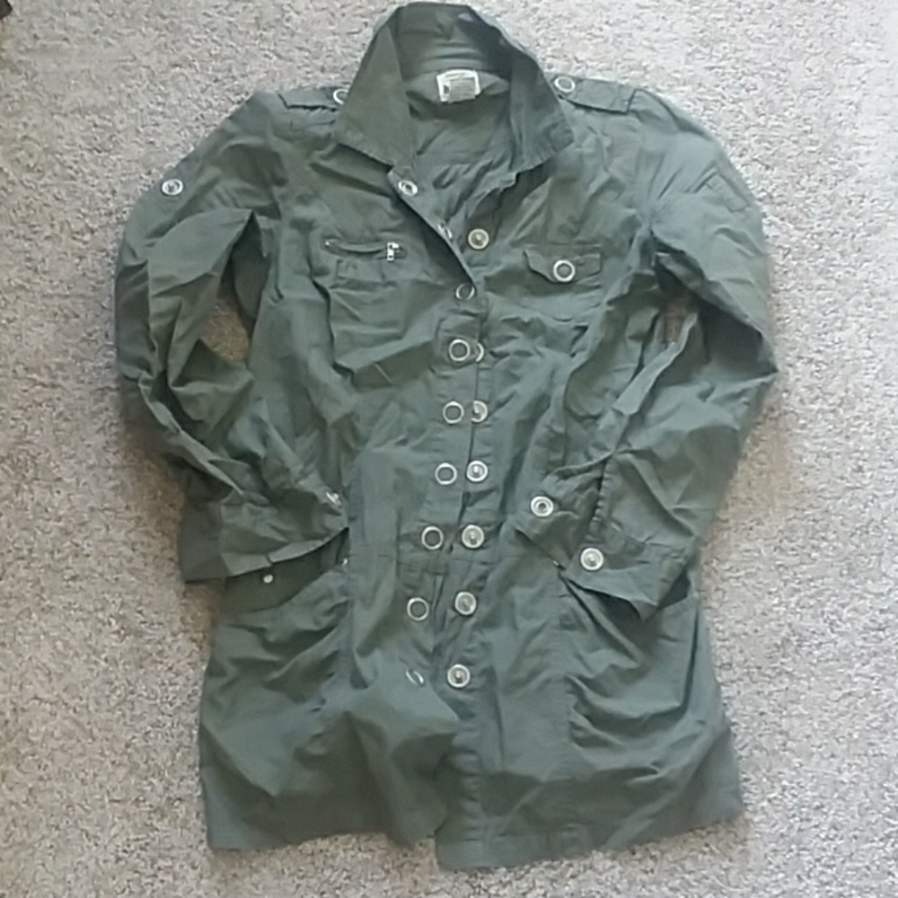 Olive green jacket - size M *LAST PRICE DROP*